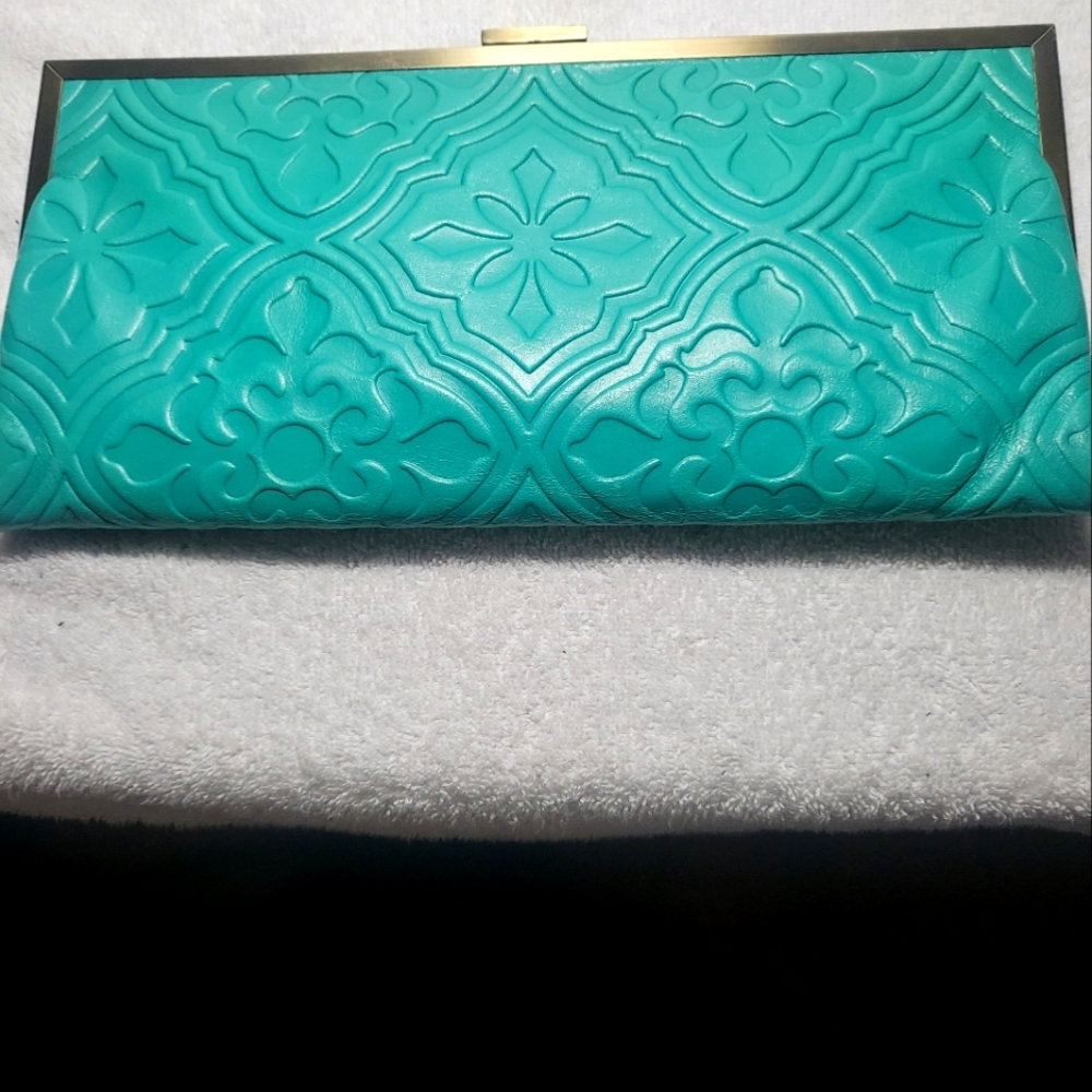 Hobo clutch